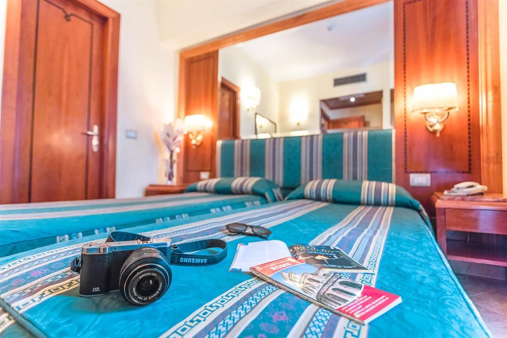 Raeli Hotel Noto Róma Kültér fotó