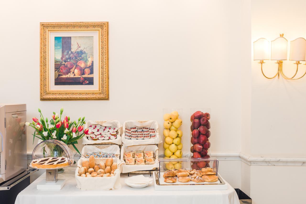 Raeli Hotel Noto Róma Kültér fotó