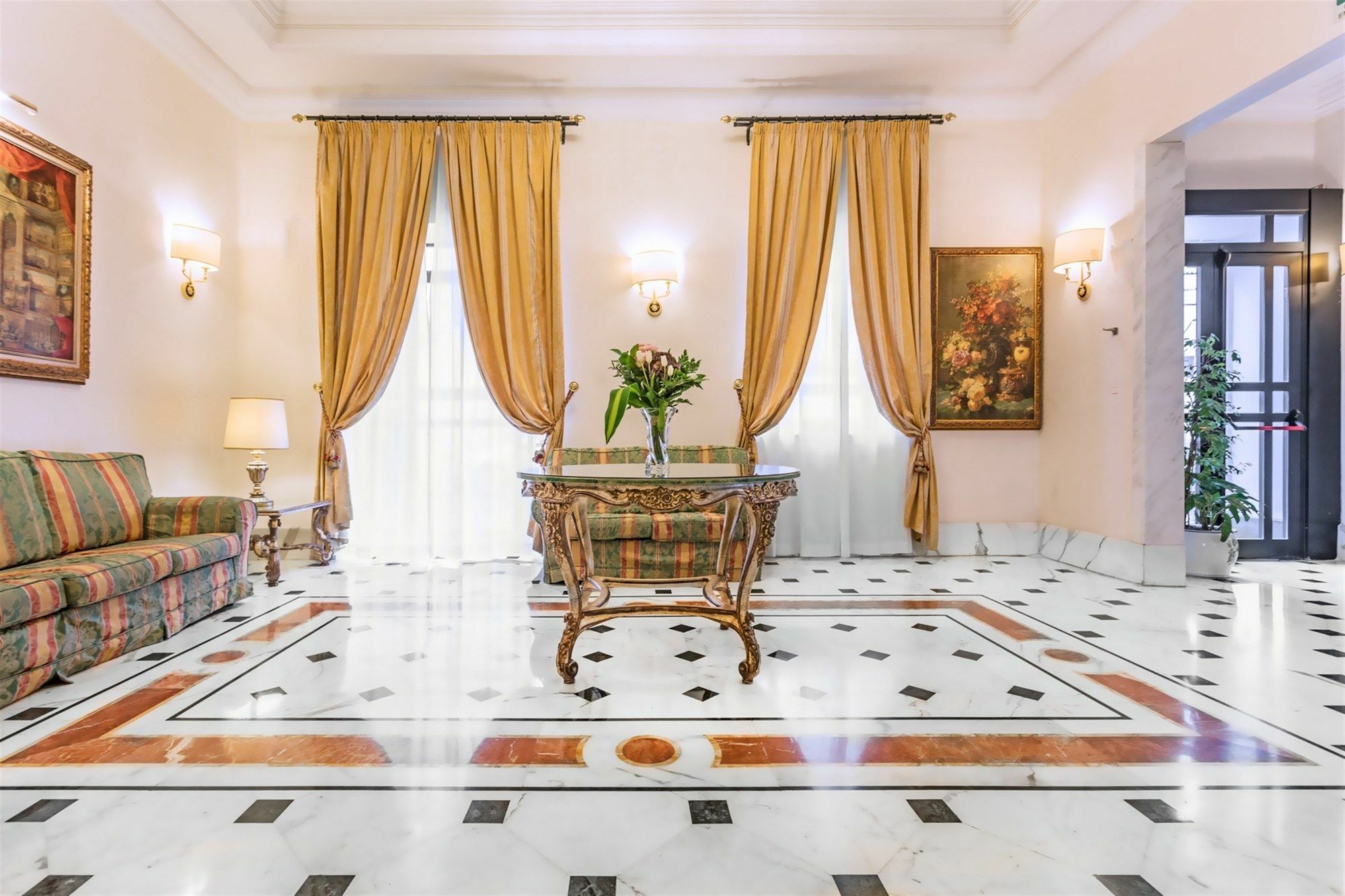 Raeli Hotel Noto Róma Kültér fotó