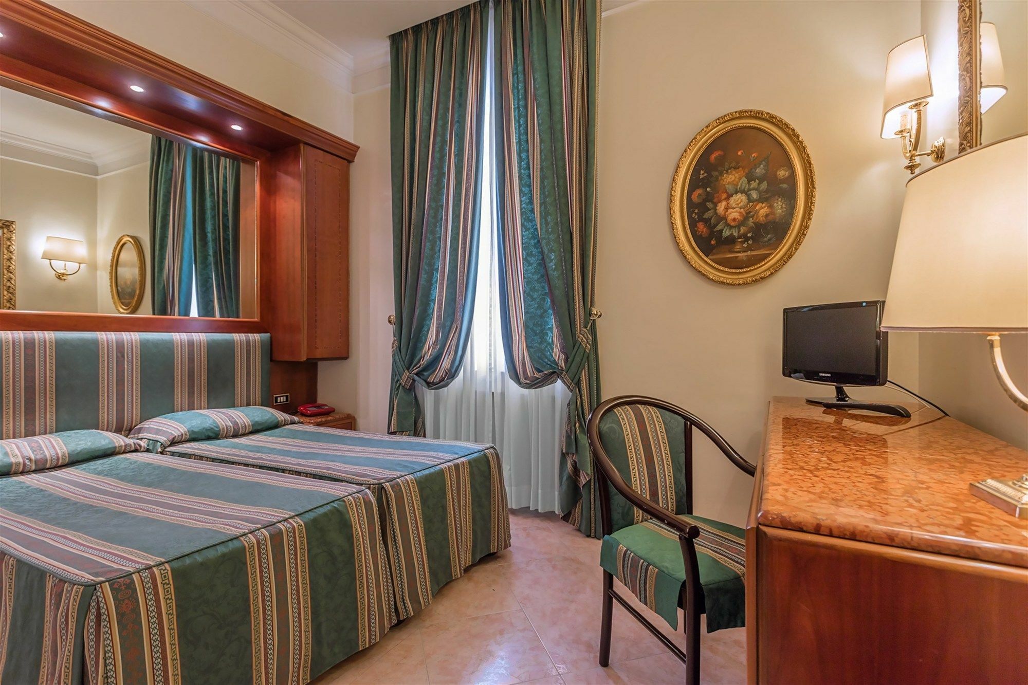 Raeli Hotel Noto Róma Kültér fotó