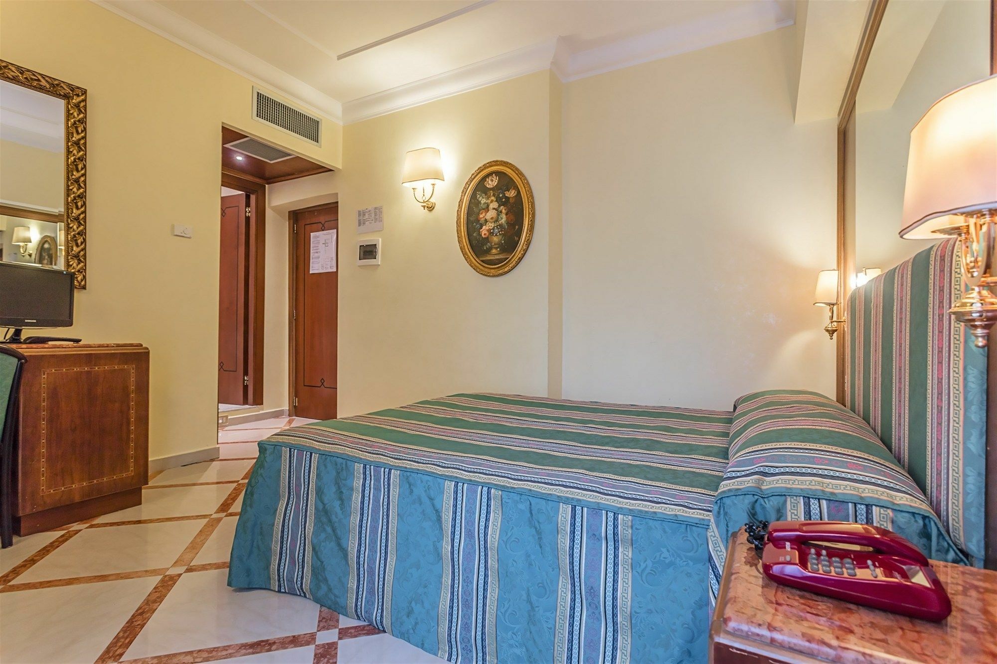 Raeli Hotel Noto Róma Kültér fotó